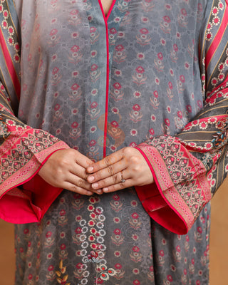 Rose Quartz Crepe Suit in Grey- Stitched