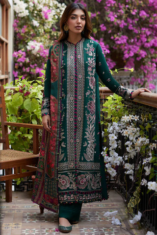 Zaha Winter Collection: Arsin Khaddar Embroidered Suit in Deep Green