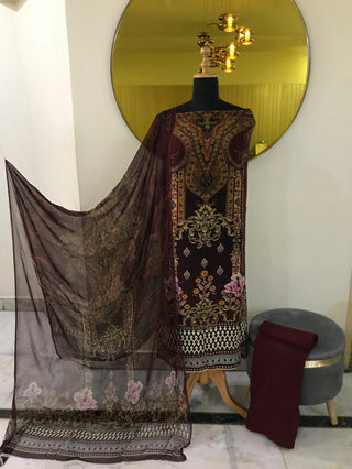 A super soft 60gm crepe digital printed with floral and Pakistani prints and a digitally printed chiffon dupata 