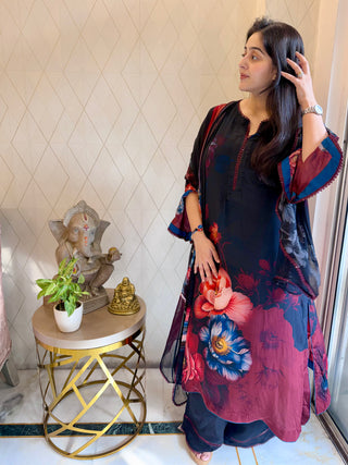Black Floral Crepe Suit – Stitched
