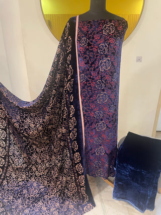 Pakistani Palachi Velvet Collection-Burnt Purple Suit