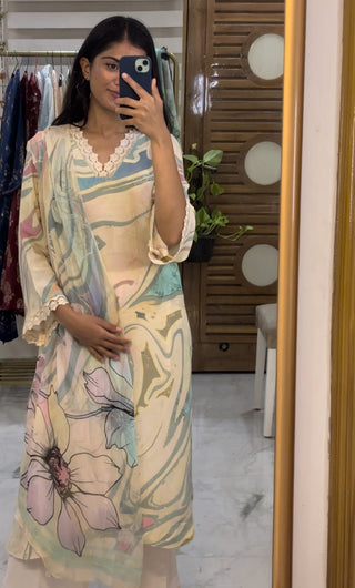 Bubblegum Swirl Crepe Suit in Pink and Aqua