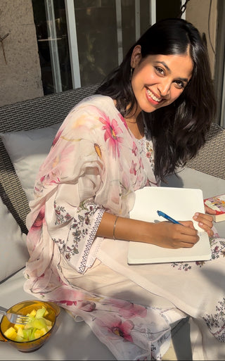 Mogra Mehak Crepe Suit in White- Stitched