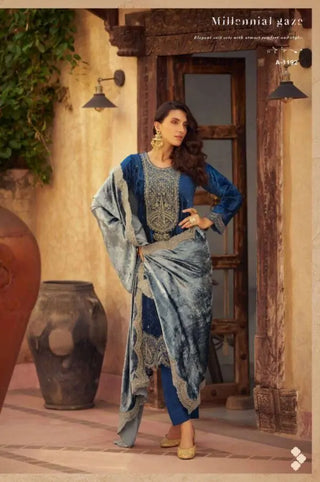 Aiqa Shikharbagh Velvet Collection 2024 – Embroidered Velvet Festive 3-Piece Salwar Kameez