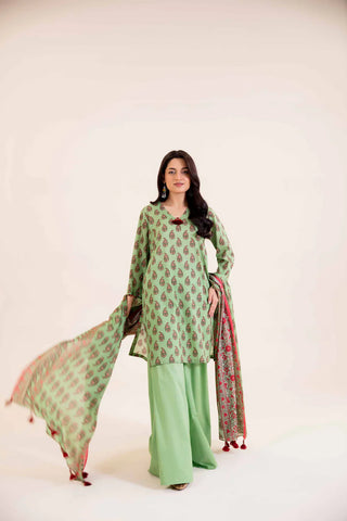 3 Piece Set in Green- Nishat Lawn 2024 Collection