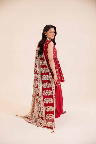 3 Piece Set in Red- Nishat Lawn 2024 Collection